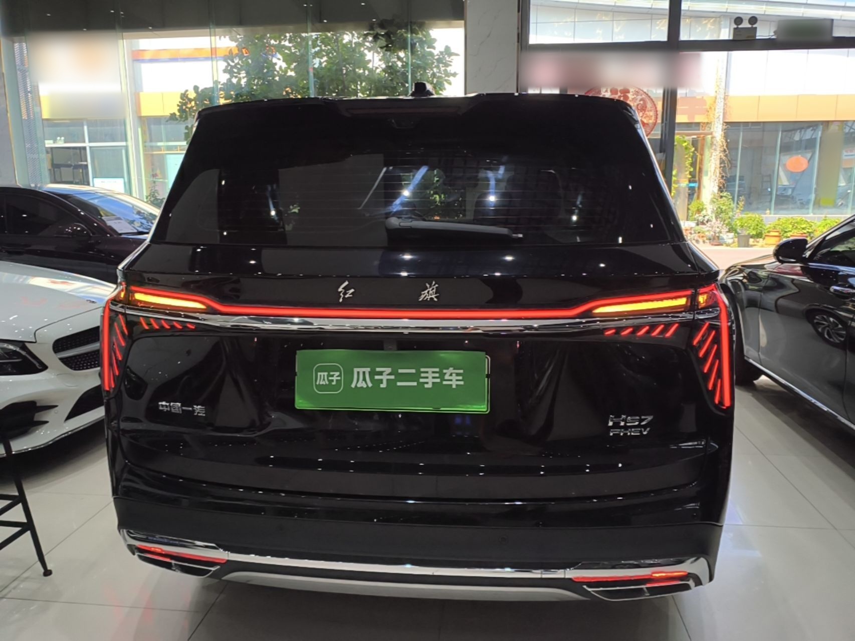 Hongqi HS7 PHEV 2024 2.0T PHEV Two-Wheel Drive Flagship Edition 6 Seats — снимка 5
