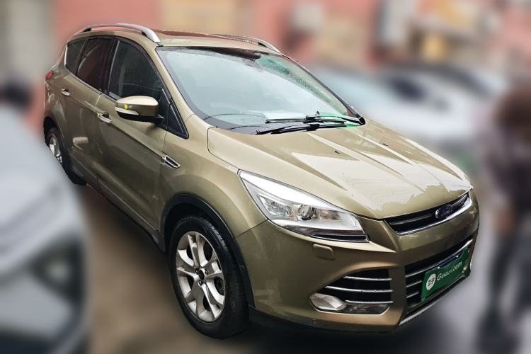 Used Ford Kuga 2015 2.0L GTDi Four-Wheel-Drive Sport Model