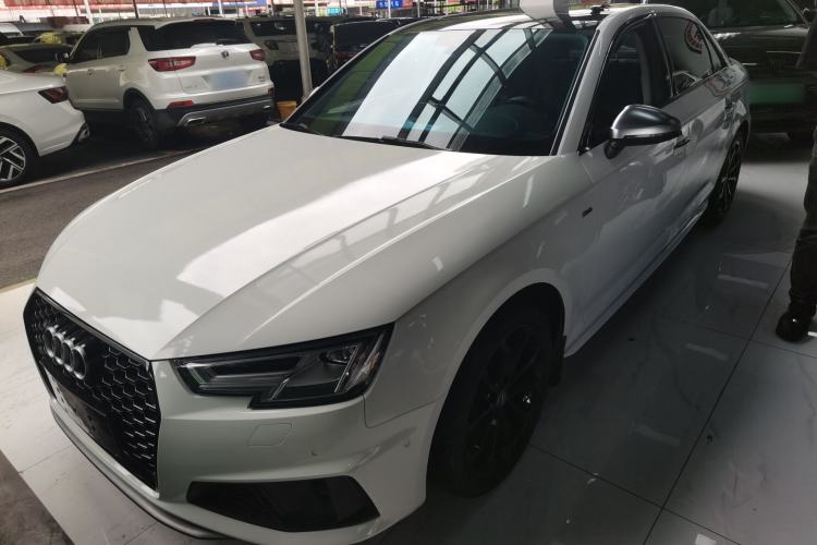 Used Audi A4L 2019 40 TFSI Fashion Edition China VI Emission Standard