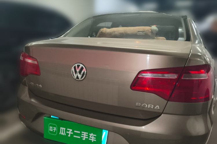 Used Volkswagen Bora 2015 Qihui Edition 1.6L Automatic Fashion Model