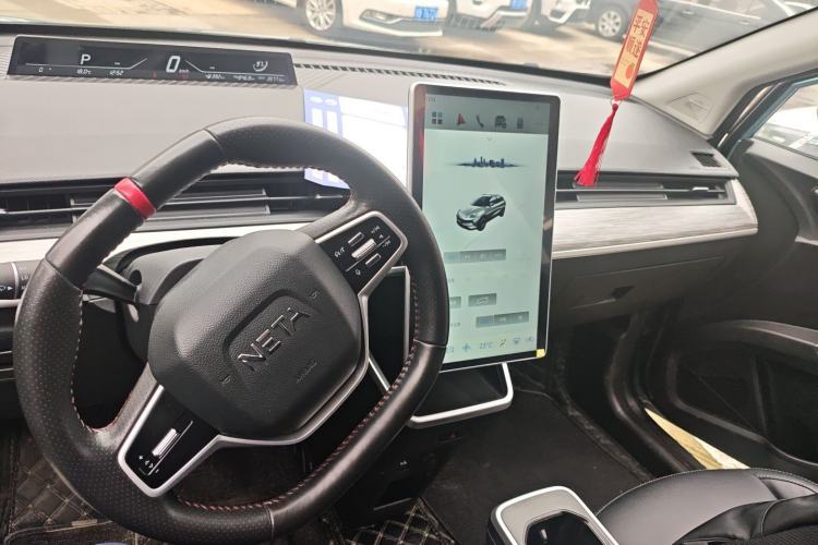 Used NETA V 2022 Chao 400 Lite Center Console