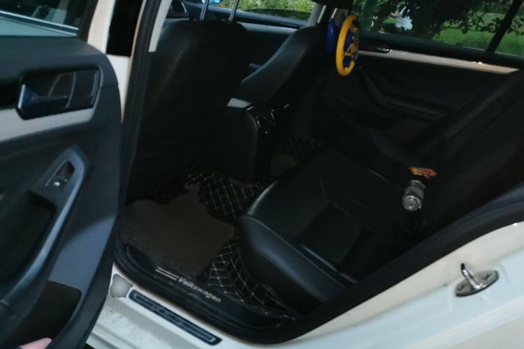 Used Volkswagen Sagitar 2017 230TSI Automatic Comfort Version