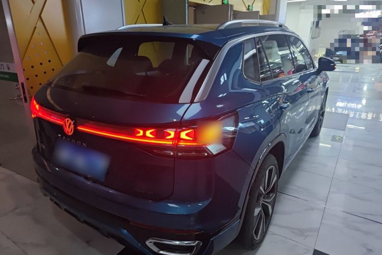 Used Volkswagen Tayron 2023 380TSI Four-Wheel Drive R-Line Pro Smart Edition Rear Right 45 Deg