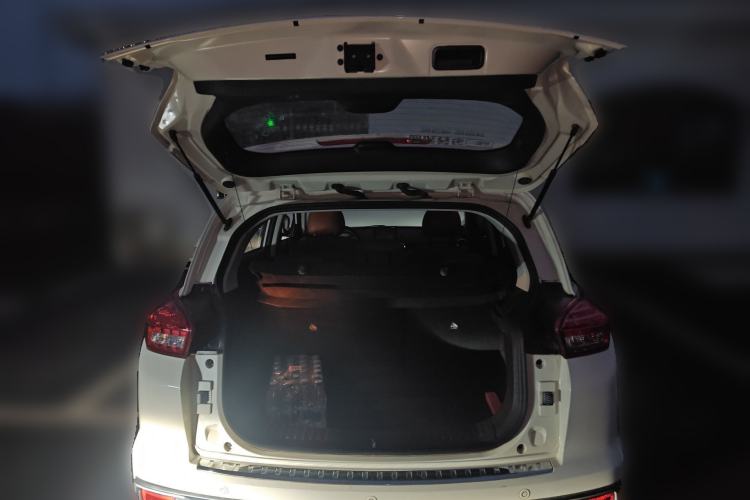 Used BAIC Senova X35 2016 1.5L Automatic Luxury Edition Trunk