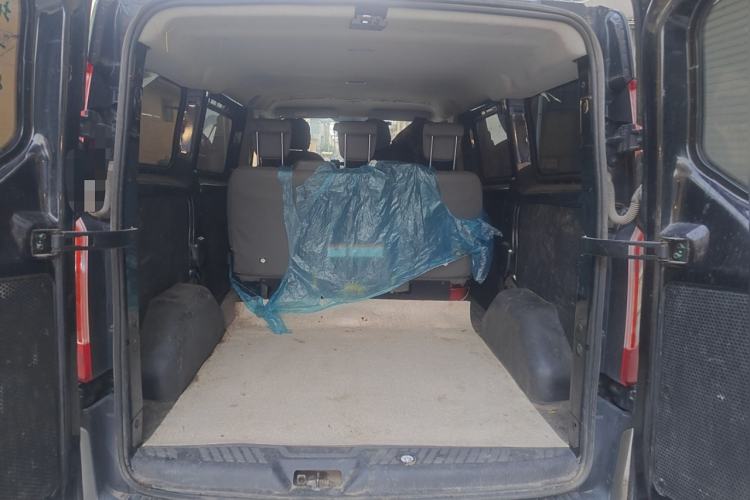 Used Ford Transit 2019 2.0T Diesel Multi-Purpose Commercial Vehicle Short Wheelbase Low Roof 6-Seater China VI Standard
