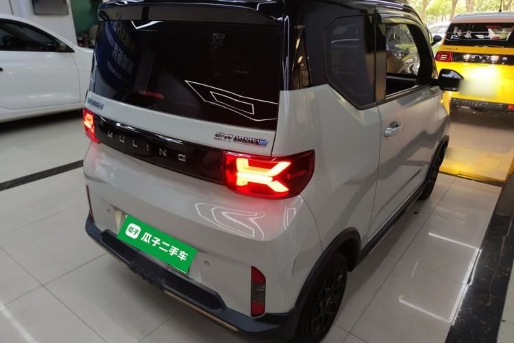 Used Wuling Hongguang MINIEV 2022 GAMEBOY 200km Gaming Edition with Lithium Iron Phosphate