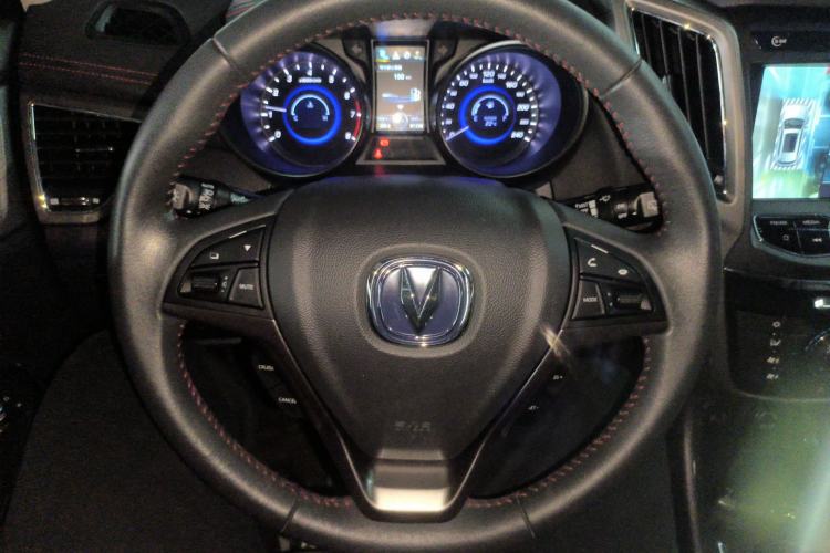 Used CHANGAN CS75 2017 Shangkui Edition 1.5T Manual Luxury Model Steering Wheel