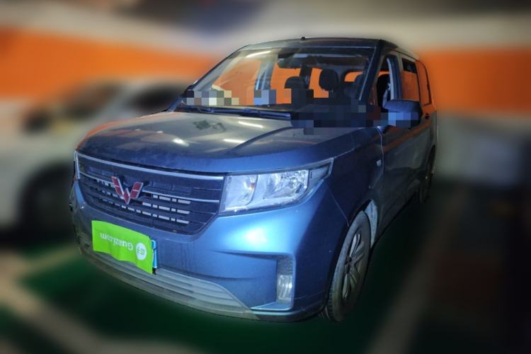 Used Wuling Hongguang PLUS 2019 1.5T Manual Comfort Version 7 Seats