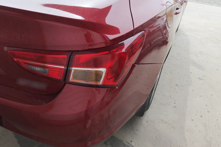 Used Buick Verano 2017 Sedan 15S Automatic Leading Model Right Rear Taillight