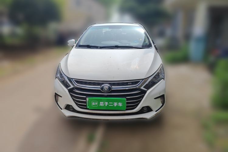 Used BYD Qin New Energy 2017 1.5T Luxury Model Front