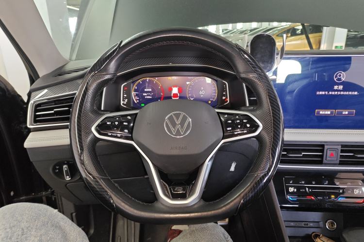 Used Volkswagen Tiguan L 2023 Restyled 330TSI Automatic Two-Wheel Drive R-Line Enhanced Comfort Version
