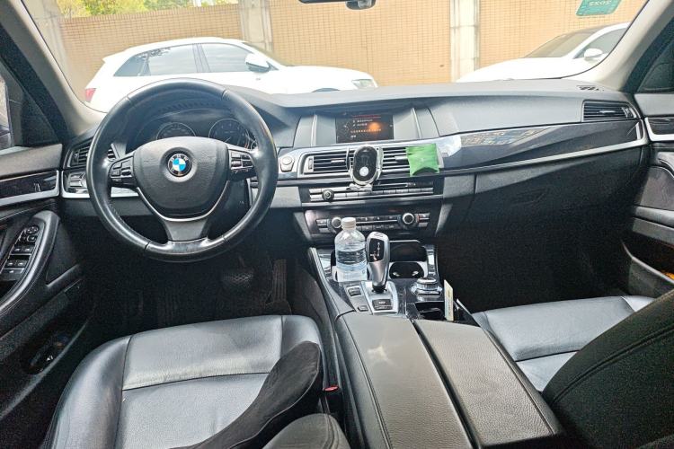 Used BMW 5 Series 2017 520Li Elegant Edition
