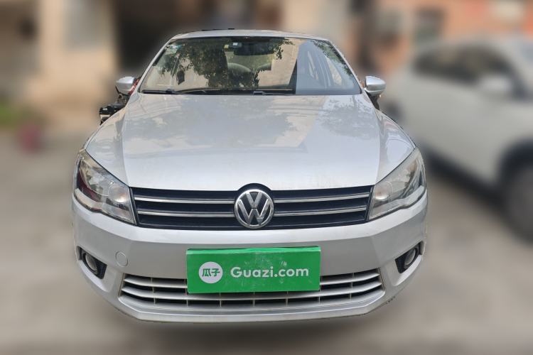 Used Volkswagen Jetta 2015 Value Edition 1.6L Manual Fashionable Style Front