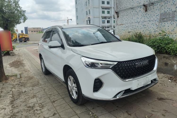 Used Haval M6 2021 PLUS 1.5T DCT Elite Smart Connectivity Model Front Right 45 Deg