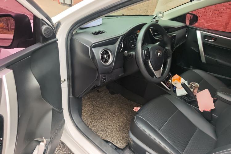 Used Toyota Corolla Hybrid E+ 2020 1.8L E-CVT Comfort Edition Driver Seat