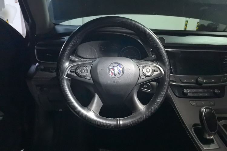 Used Buick LaCrosse 2022 652T Luxury Version
