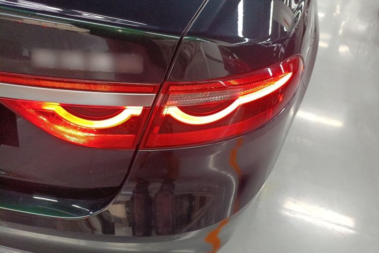 Used Jaguar XFL 2024 2.0T P250 Two-Wheel Drive Prestige Luxury Edition