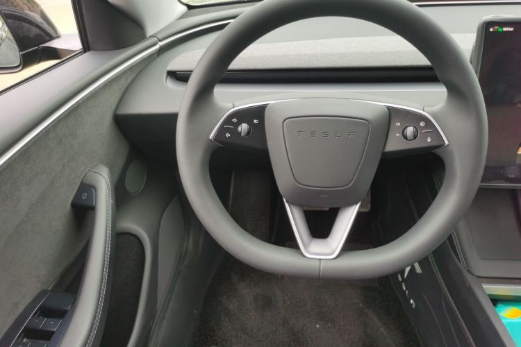 Used Tesla Model 3 2023 Long-Range All-Wheel-Drive Version Steering Wheel