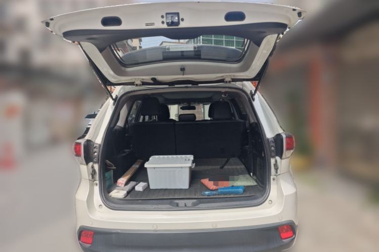 Used Toyota Highlander 2017 2.0T Four-Wheel Drive Luxury Edition 7 Seats
