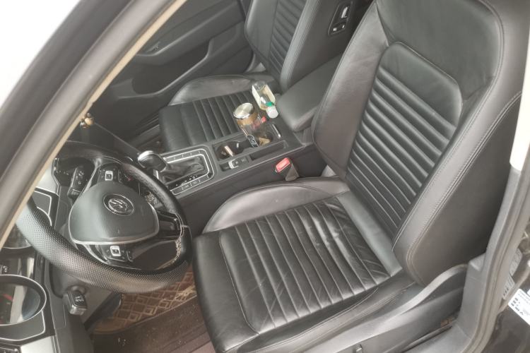 Used Volkswagen Magotan 2017 330TSI DSG Luxury Model