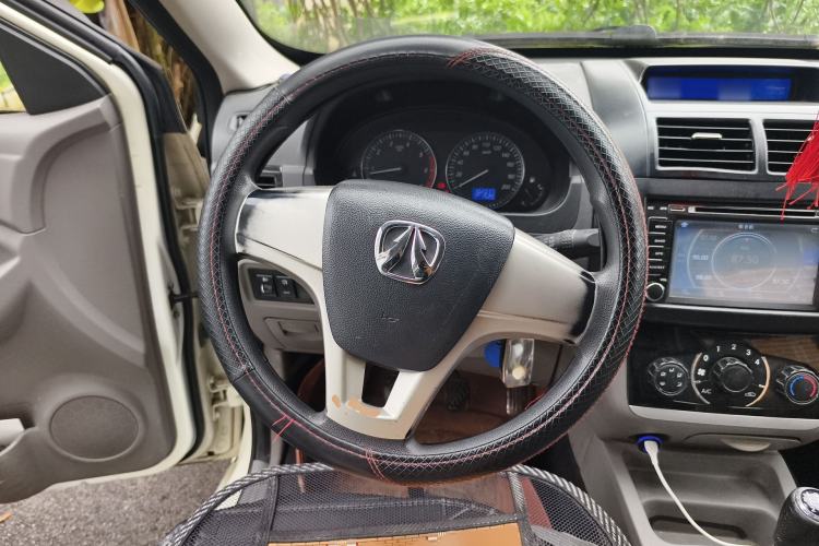 Used BAIC Weiwang M20 2015 1.2L economy version A122
