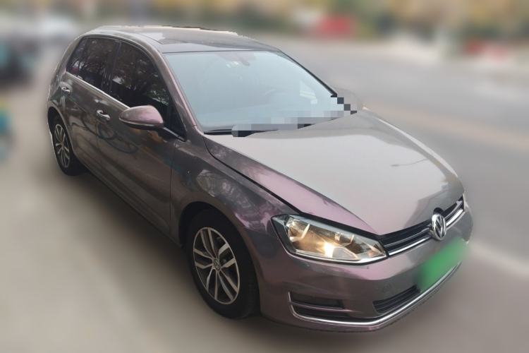 Used Volkswagen Golf 2016 230TSI Automatic Luxury Version
