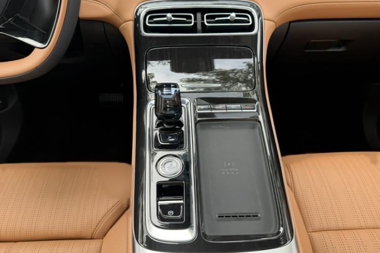 Used Geely Auto FX11 2025 4th Generation 1.5TD DCT Jinxiu