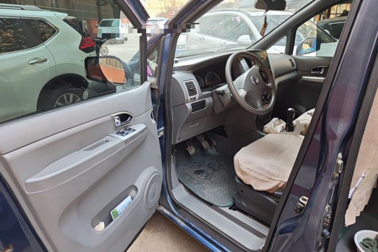 Used Dongfeng Shuaike 2011 1.6L Manual Comfort 7-Seater