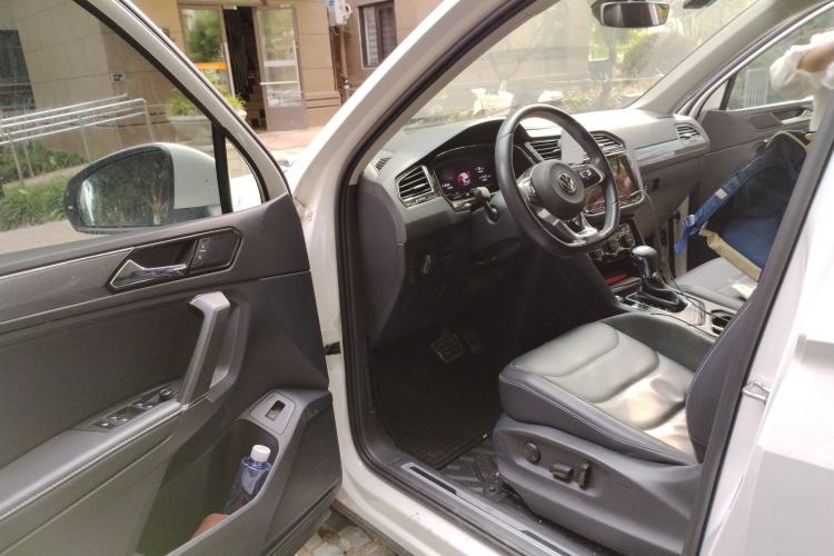 Used Volkswagen Tiguan L 2021 330TSI Automatic Two-Wheel Drive R-Line Enhanced Edition