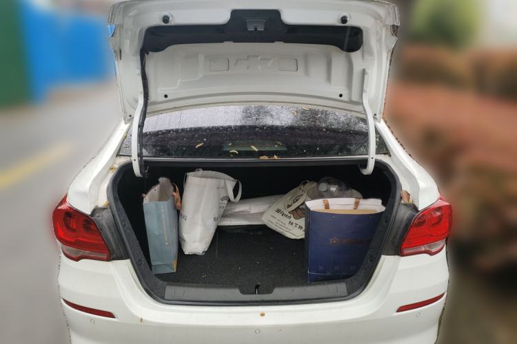 Used Chevrolet Cavalier 2016 1.5L Manual Xinyue Edition Trunk