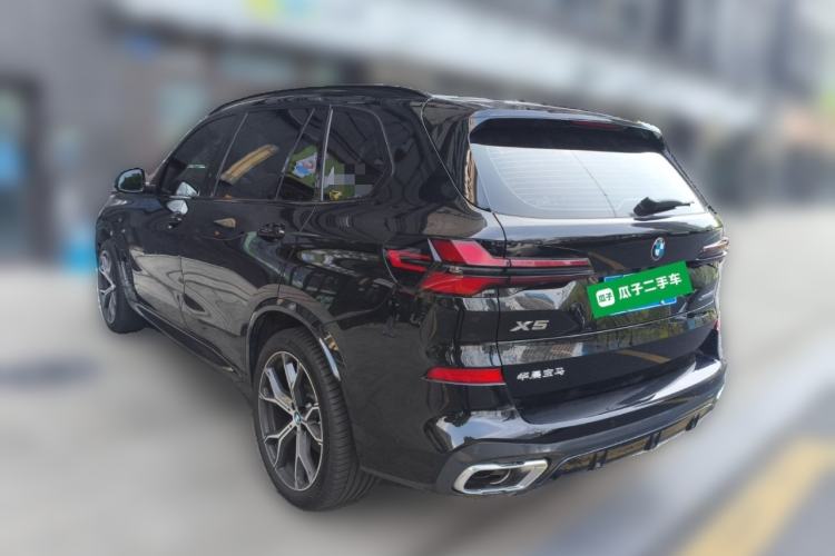 Used BMW X5 2025 Model, xDrive 30Li Prestige M Sport Night Package Rear Left 45 Deg