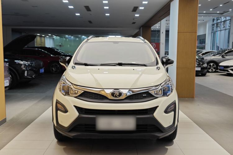 Used BYD Yuan 2016 1.5L Automatic Haoya Model Exterior 4
