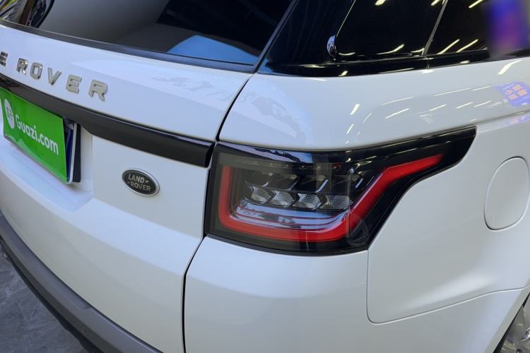 Used Land Rover Range Sport 2020 3.0 L6 SE Exterior 5