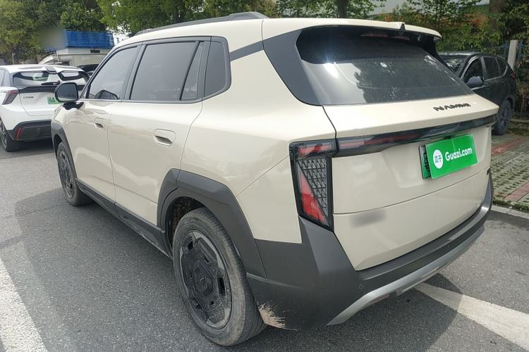 Used Dongfeng NAMMI 06 2025 471 Ultra
