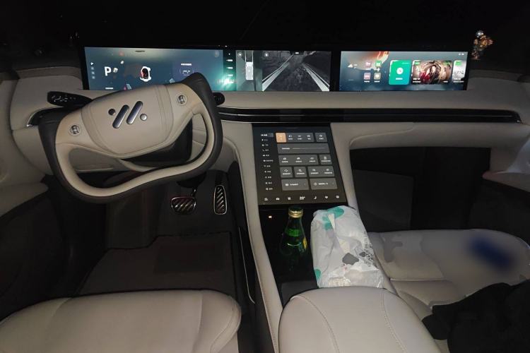 Used IM LS7 2023 90 kWh Elite Rear-Drive Version