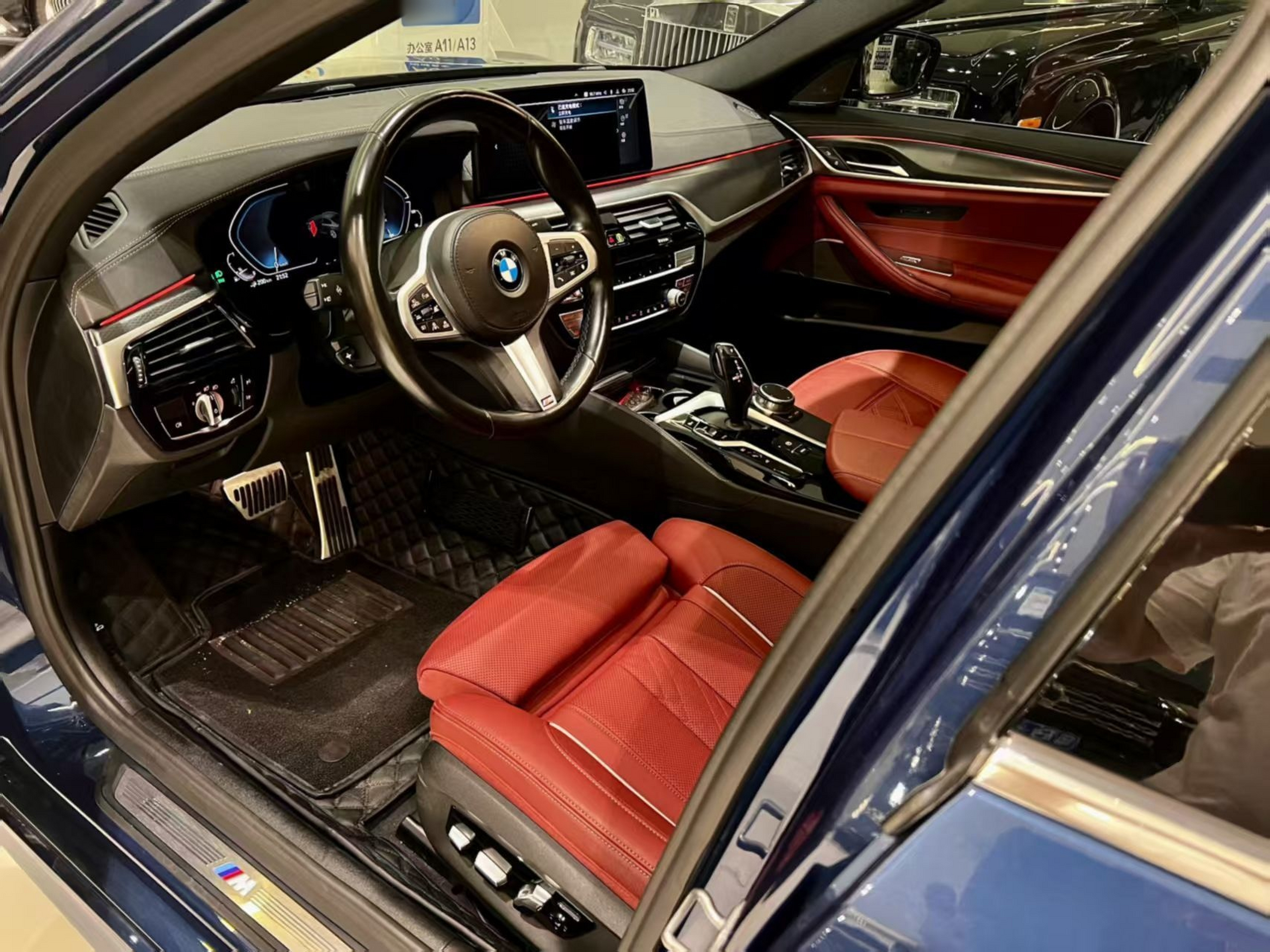 Interior delantero