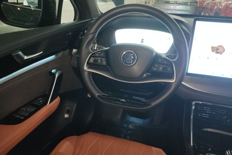 Used BYD Tang New Energy 2023 DM-i Champion Edition 112KM Prestige Model
