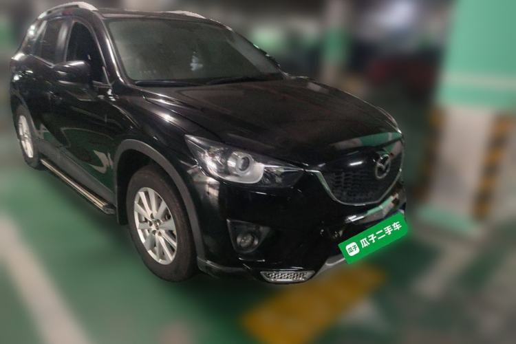 Used Mazda CX-5 2014 2.0L Automatic Two-Wheel Drive Urban Version Front Right 45 Deg