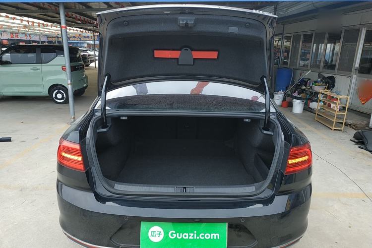 Used Volkswagen Magotan 2018 330TSI DSG Luxury Model