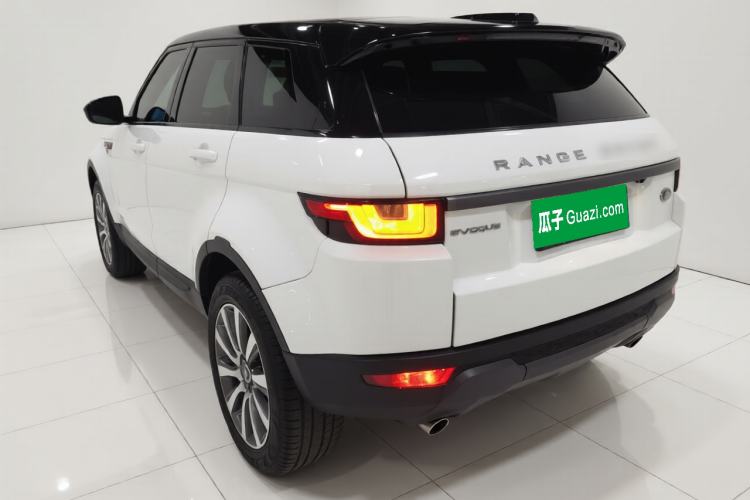 Used Land Rover Range Rover Evoque 2018 240 PS SE Smart Brilliance Edition