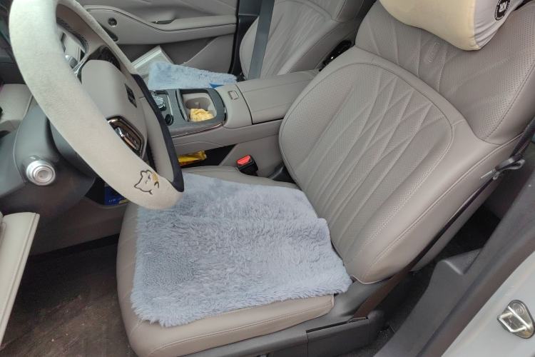 Used Geely Galaxy 8 2025 130km EM-i Deluxe Edition
