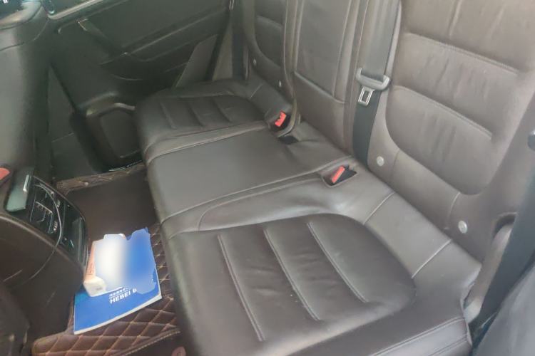 Used Volkswagen Touareg 2016 3.0 TSI High-End Version Left Rear Seat