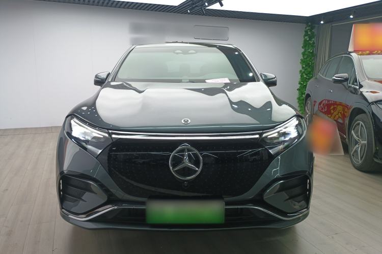 Used Mercedes-Benz EQS SUV 2023 450 4MATIC Pioneer Edition Front