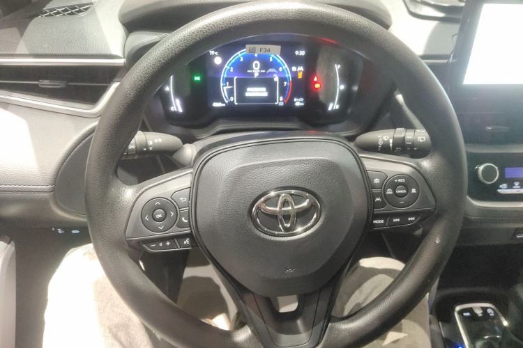 Used Toyota Corolla Cross 2024 2.0L Elite Edition Steering Wheel