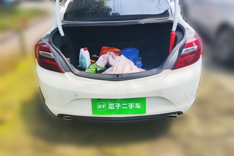 Used Buick Regal 2014 1.6T Fashionable Tech Edition Trunk