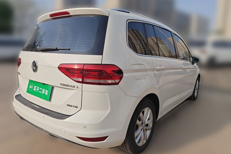 Used Volkswagen Touran 2016 Volkswagen Touran L 280TSI DSG Comfort Edition