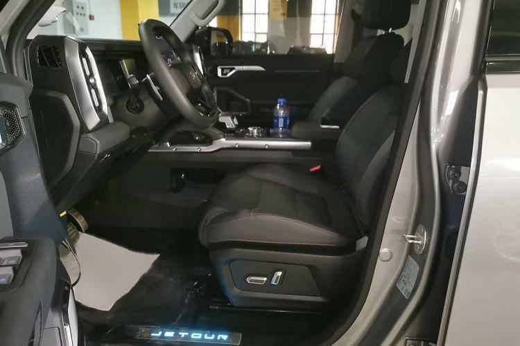 Used JETOUR Traveler 2023 2.0T All-Wheel-Drive CrossPRO