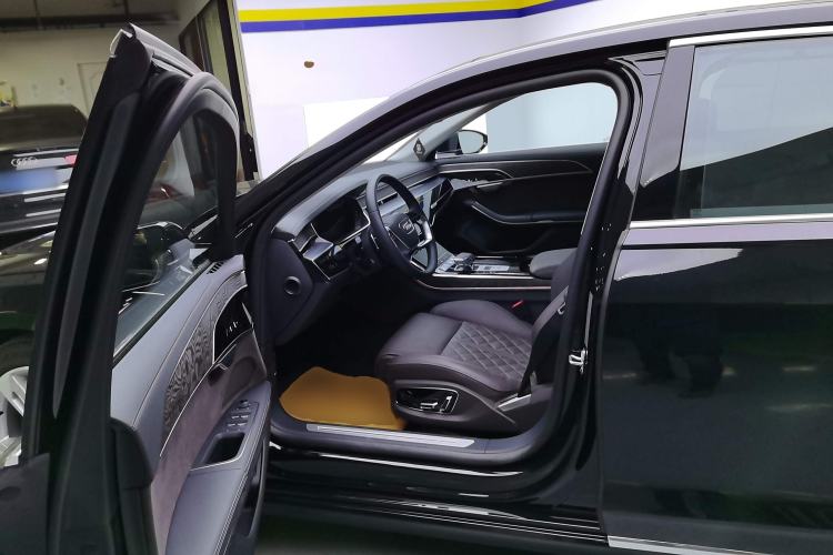 Used Audi A8 2023 A8L 50 TFSI quattro Prestige Edition
