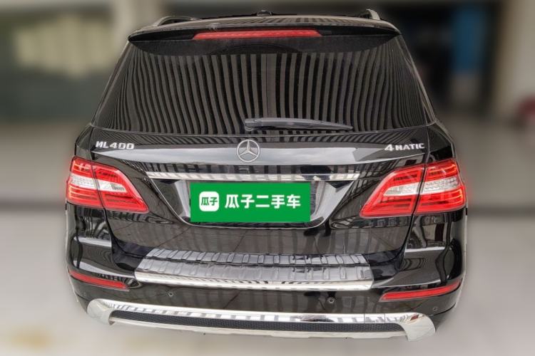 Used Mercedes-Benz M-Class 2015 ML 400 4MATIC Luxury Model Rear