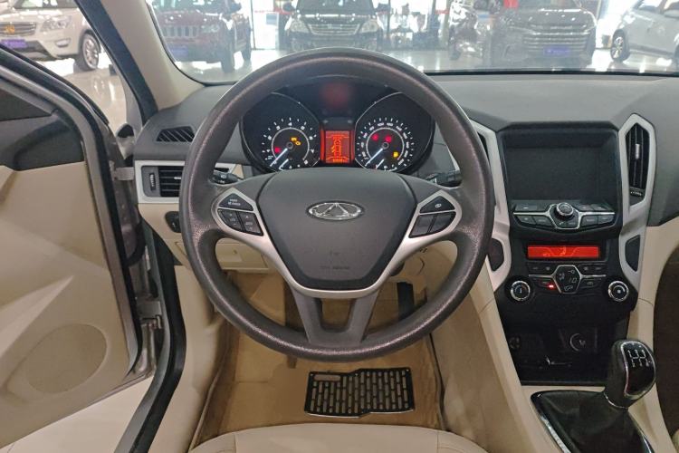 Used Chery Arrizo 7 2013 1.6L Manual ZhiShang Edition
